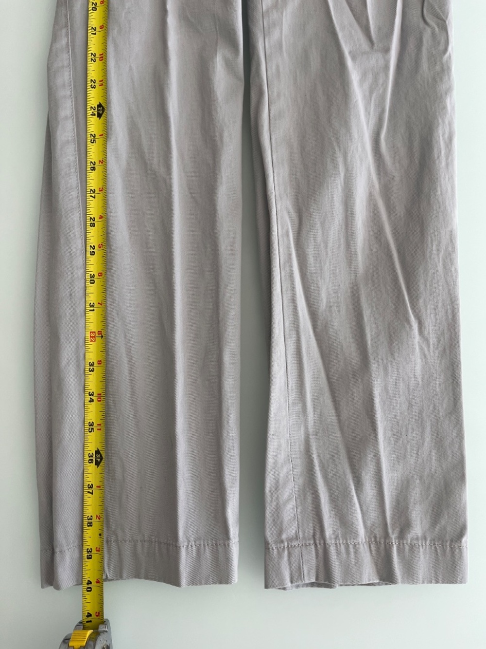 Hugo Boss Grey Chinos 32R - Picture 3 of 5